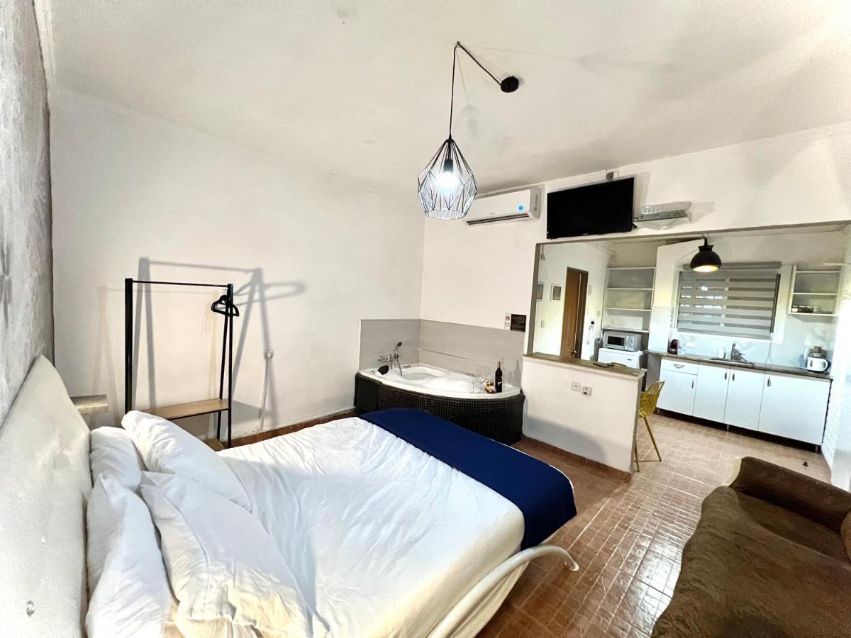 Magical In The Galilee Motel Кирият Шмона Екстериор снимка